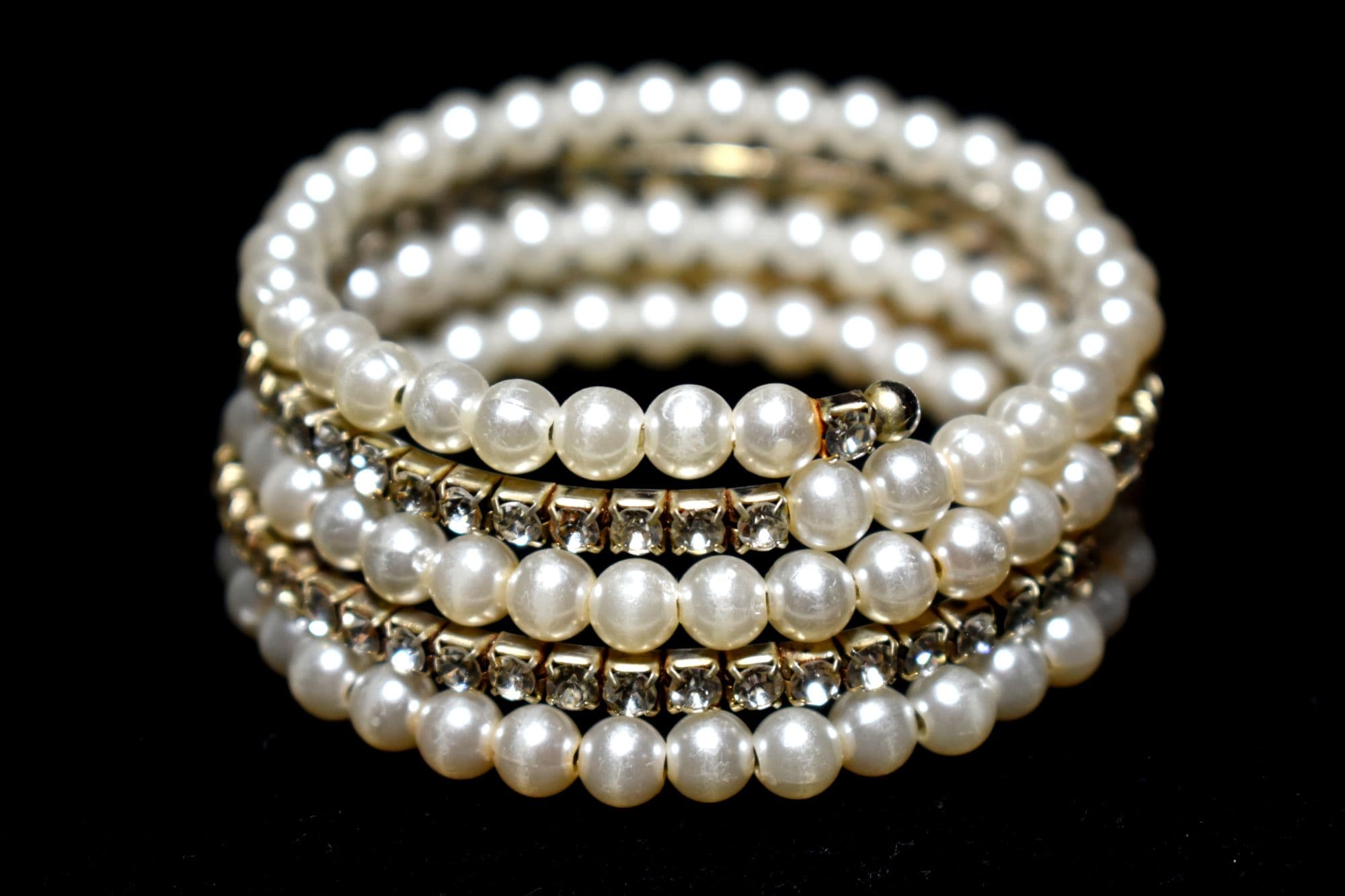 Pearl Orbit Bracelet